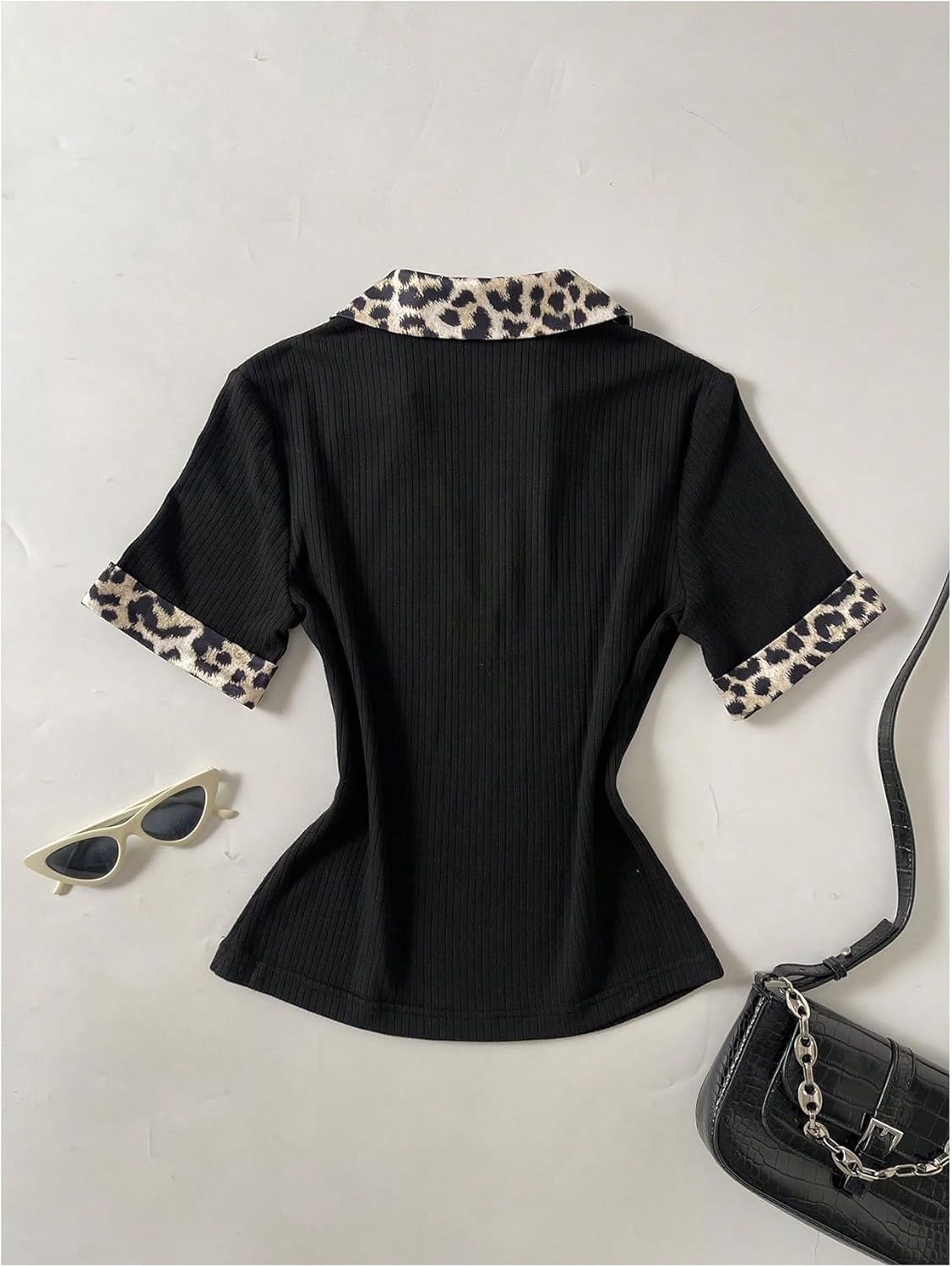Women's Leopard T Shirt Collared V Neck Short Sleeve Ribbed Knit Tee Fitted Summer Casual Tops